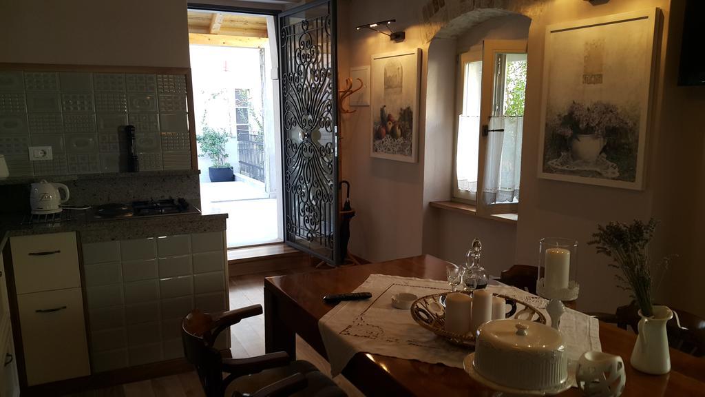 Apartment Koralj Спліт Номер фото
